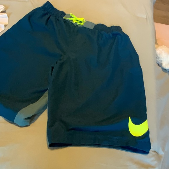 Swim suit Nike🔥🔥🔥🔥 - Picture 4 of 4